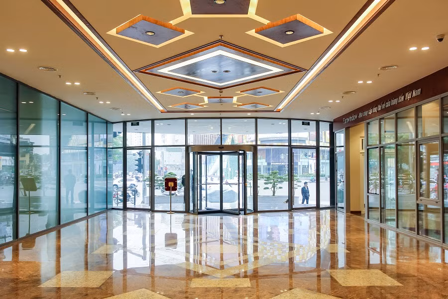 Eurowindow Office Building – Khong gian mo thu vi cho dan van phong-Hinh-4