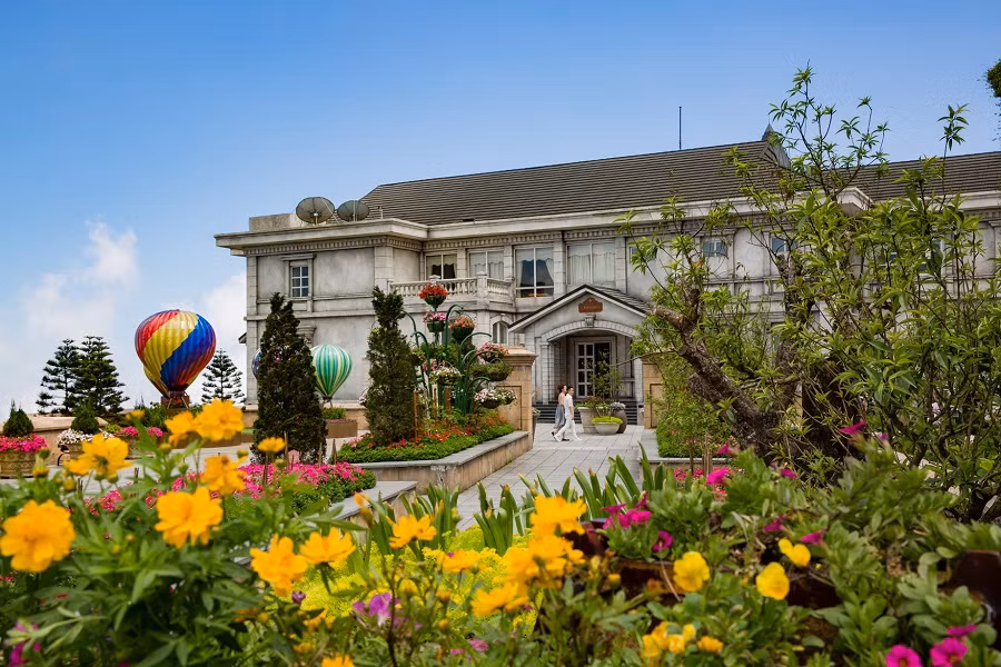 Uu dai hap dan danh tang du khach toi Sun World Ba Na Hills-Hinh-2