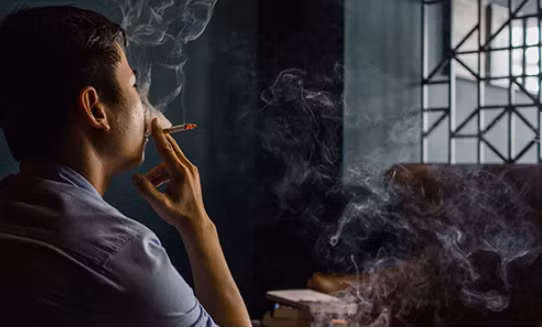 Thoi quen nay cua dan ong khi thuc day de gay ung thu