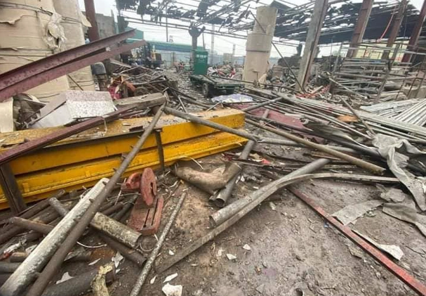 No lon trong nha may giay o Bac Ninh, 1 nguoi tu vong