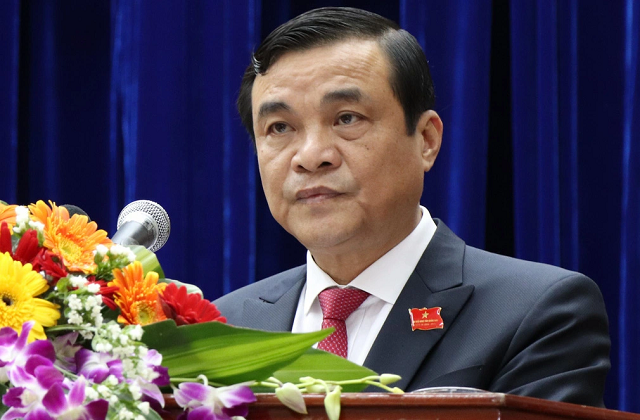 Ông Phan Việt Cường SN 1963, quê xã Đại Đồng, huyện Đại Lộc, tỉnh Quảng Nam. Ông từng đảm nhận các chức vụ Phó Chánh Thanh tra tỉnh Quảng Nam; Phó Bí thư Thường trực Huyện ủy Tây Giang; Chánh Thanh tra tỉnh Quảng Nam; Trưởng Ban Nội chính Tỉnh ủy Quảng Nam.