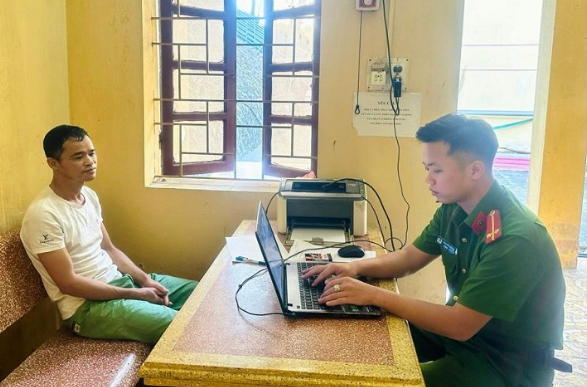 Bat doi tuong say ruou dung dao chem nguoi nguy kich o Lang Son