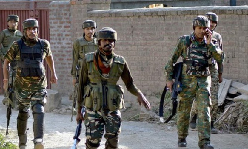 WB nằm giữa tỉnh Punjab của Pakistan, gần thành phố Sialkot, và khu vực Kashmir do Ấn Độ kiểm soát.