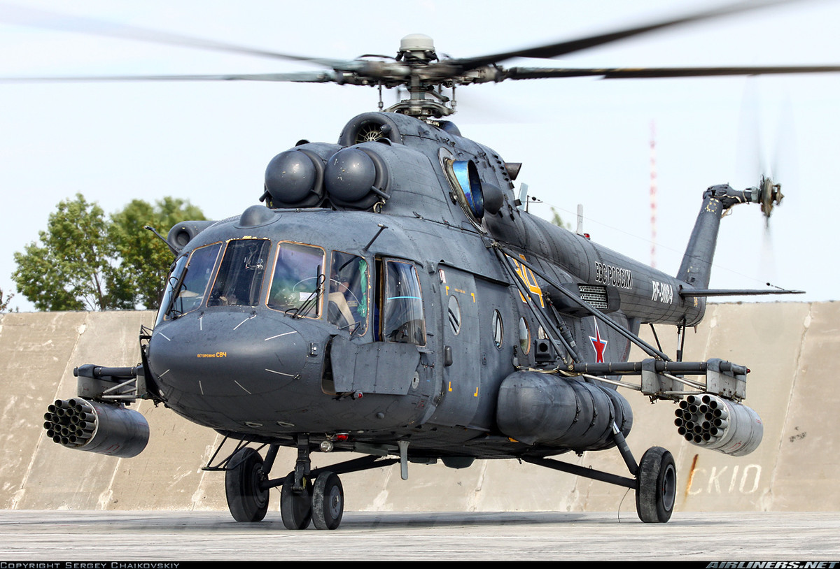 Trong ảnh là Mi-17V-5 của Không quân Nga với cấu hình hai bệ phóng rocket 80mm 40 quả. Nguồn ảnh: Airlines.net