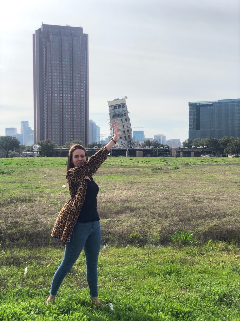 Toa nha sap do bong “noi ban bat” tren MXH vi ly do bat ngo-Hinh-4