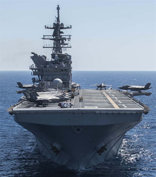 Khong the tin duoc dieu My vua lam voi tau tan cong do bo USS America