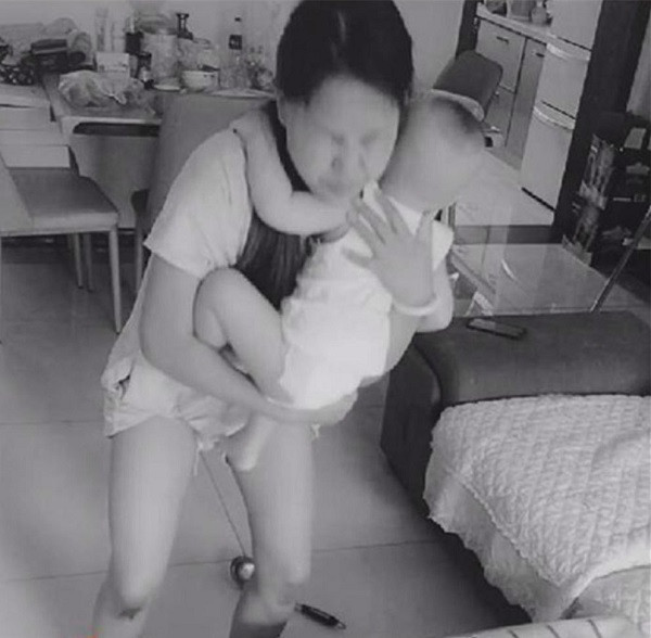 Thay vo lanh nhat, chong len theo doi roi bat khoc khi biet su that-Hinh-3