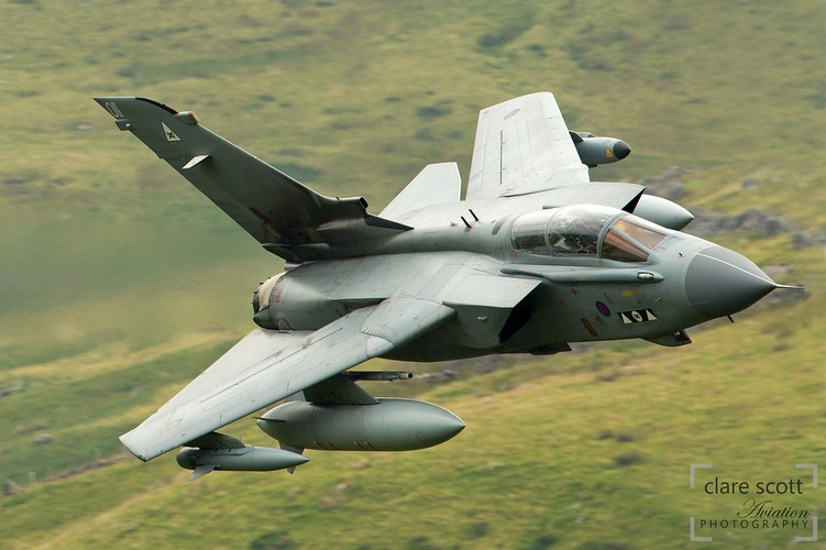 Đây là một trong những chiếc máy chiến đấu mạnh mẽ hiện nay, khi nó được trang bị các công nghệ tinh hoa của châu Âu, với khả năng tải trọng vũ khí lớn, có khả năng bay bám địa hình tốt, tốc độ và sự cơ động cao, chúng có thể tấn công chính xác các mục tiêu bất kể ngày đêm.