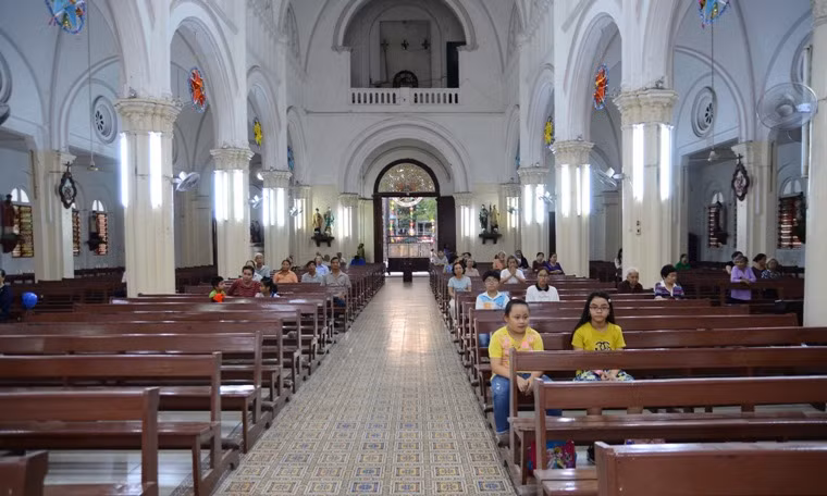 Dù đã tồn tại hàng trăm năm nhưng kiến trúc, công trình nhà thờ Chợ Quán vẫn bền vững với thời gian.