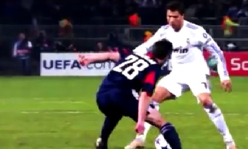 Nhung pha lua bong chong mat cua sieu sao bong da