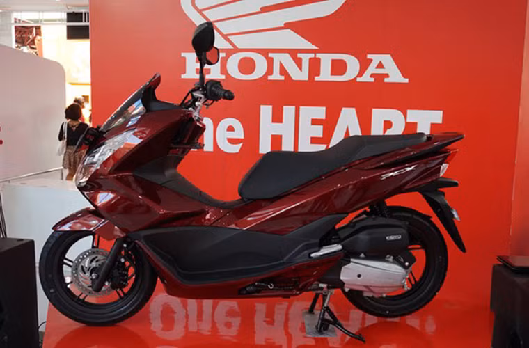 ...yên xe của PCX 150.
