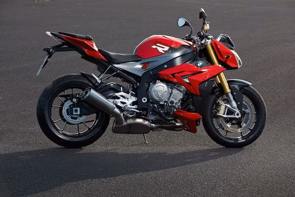 BMW S1000R