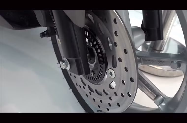 Bánh mâm thắng đĩa của NMax 150...