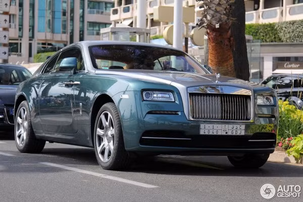 Rolls-Royce Wraith bo ba my nhan cua cac dai gia Trung Dong-Hinh-3