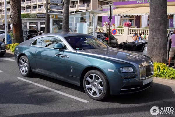 Rolls-Royce Wraith bo ba my nhan cua cac dai gia Trung Dong-Hinh-11