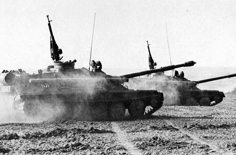 Pháo tự hành ASU-85 tham chiến lần đầu trong cuộc chiến tranh Afghanistan những năm 1980, nhưng không có nhiều ghi nhận về hiệu suất của nó. Hiện QĐND Việt Nam trang bị ASU-85 cho các lữ đoàn pháo binh làm nhiệm vụ chi viện hỏa lực thay vì trang bị cho lực lượng đổ bộ đường không.