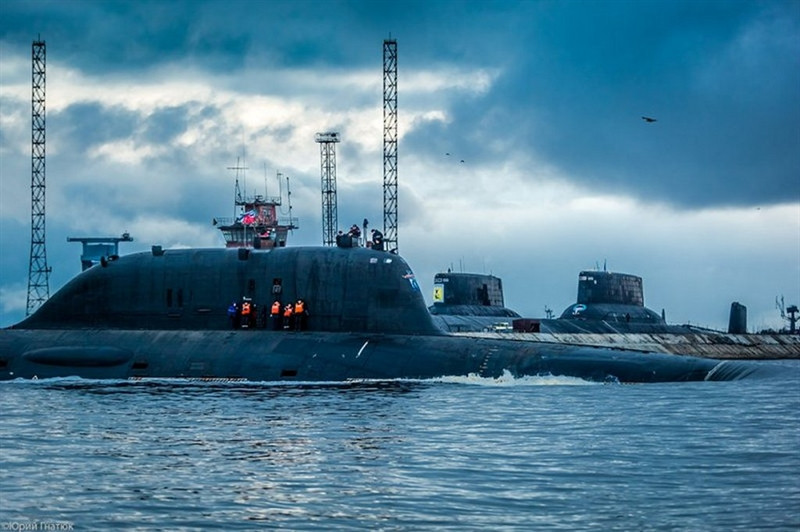 Các vụ phóng thử rất cần thiết để đánh giá toàn diện đặc tính kỹ - chiến thuật của Zircon, cũng như hoàn thiện các vấn đề kỹ thuật của dòng vũ khí hoàn toàn mới này. Theo TASS, trong 10 vụ phóng thử được tiến hành trong năm 2020 sẽ có khoảng 8 vụ thử được tiến hành trên chiến hạm hạm và 3 vụ thử được thực hiện trên tàu ngầm. Loại tàu ngầm được Nga chọn để thực hiện những vụ phóng đầu tiên thuộc lớp Yasen-M.