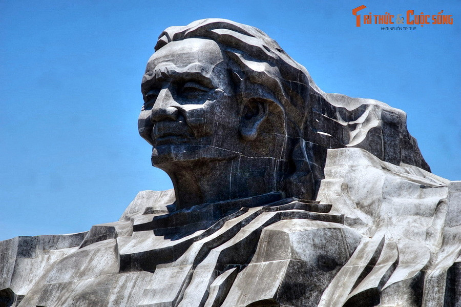 Sau khi khánh thành, Tượng đài Bà mẹ Việt Nam anh hùng đóng góp thêm một điểm về nguồn mang giá trị lịch sử và nhân văn vô cùng to lớn, góp phần giáo dục truyền thống uống nước nhớ nguồn, giáo dục lòng yêu nước với mọi tầng lớp nhân dân, nhất là đối với thế hệ trẻ ngày hôm nay.