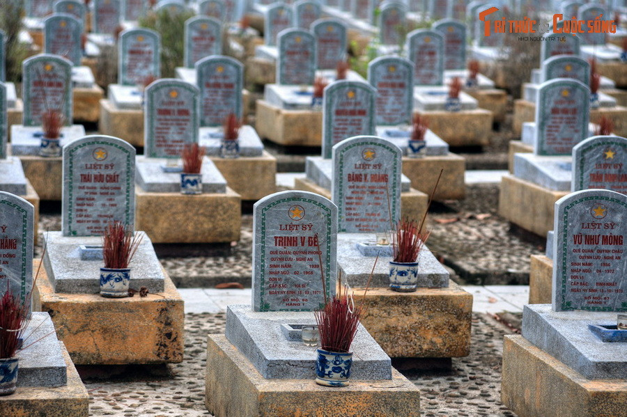 Nghĩa trang Trường Sơn được đánh giá là một công trình đền ơn đáp nghĩa quy mô nhất, có tính nghệ thuật cao, thể hiện niềm biết ơn và sự tôn vinh những người con yêu quý trên mọi miền đất nước đã không tiếc máu xương cho sự nghiệp đấu tranh giải phóng và thống nhất đất nước.