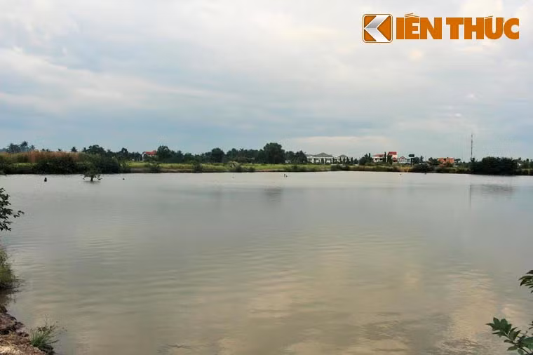 Được biết đến thời điểm này, UBND TP HCM đã giao sở Kế hoạch- Đầu tư tổ chức lấy ý kiến các sở, ngành liên quan để quyết định "số phận" của dự án công viên trăm tỉ gần 15 năm qua bị bỏ hoang phế.