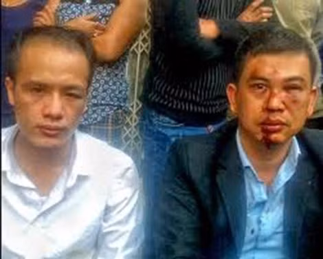 6. Khởi tố vụ 2 luật sư bị hành hung Ngày 12/11, Đại tá Dương Văn Giáp, Trưởng phòng Cảnh sát điều tra (CSĐT) tội phạm về trật tự xã hội (PC45, Công an TP Hà Nội) cho biết đã khởi tố vụ án Cố ý gây thương tích hoặc gây tổn hại cho sức khỏe người khác xảy ra ngày 3/11, tại thôn Lũng Vị, xã Đông Phương Yên, huyện Chương Mỹ, TP Hà Nội. Trước đó, tại cuộc họp báo ngày 10/11, Công an Hà Nội cho biết, đã xác định được 8 đối tượng tham gia đánh 2 luật sư vì lý do xe ô tô của 2 luật sư phóng nhanh làm bắn bụi bẩn lên người các đối tượng này. Đồng thời khẳng định, thông tin cho rằng trong các đối tượng hành hung 2 luật sư có nhân viên công an xã và việc luật sư bị cướp điện thoại di động là không đúng.