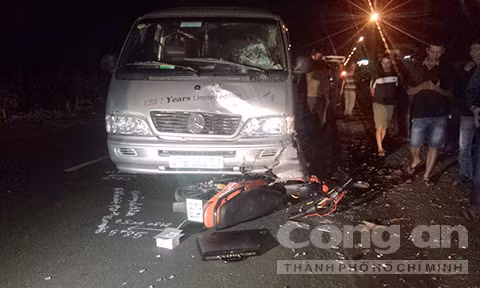 Những vụ tai nạn giao thông thảm khốc tuần qua (8/11 - 14/11/2015) - Hình 7 Nhung vu tai nan giao thong tham khoc tuan qua (8/11 - 14/11/2015)-Hinh-7