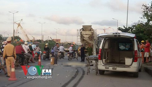 Nhung vu tai nan giao thong tham khoc tuan qua (8/11 - 14/11/2015)-Hinh-9