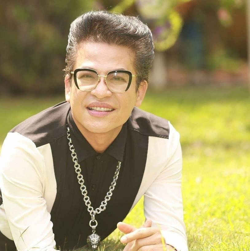 Thanh Bach U70 - cham to son dam phan, vang deo theo ky