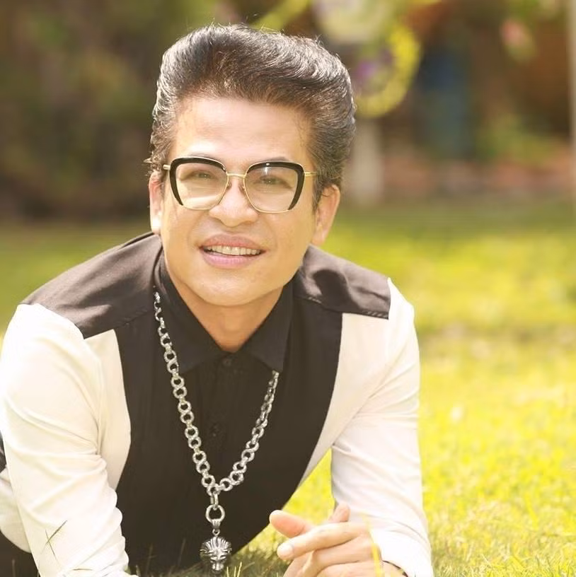 Thanh Bach U70 - cham to son dam phan, vang deo theo ky