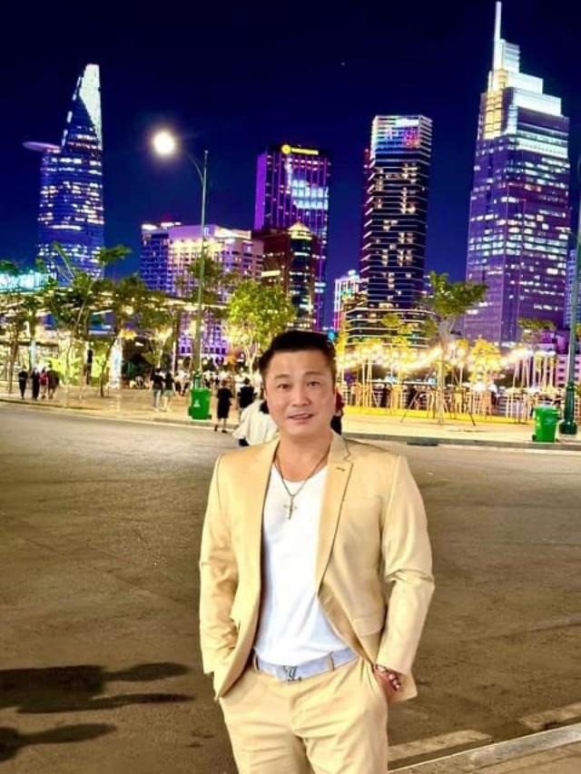 Showbiz Viet va nhung nam tai tu doc than, sang gia