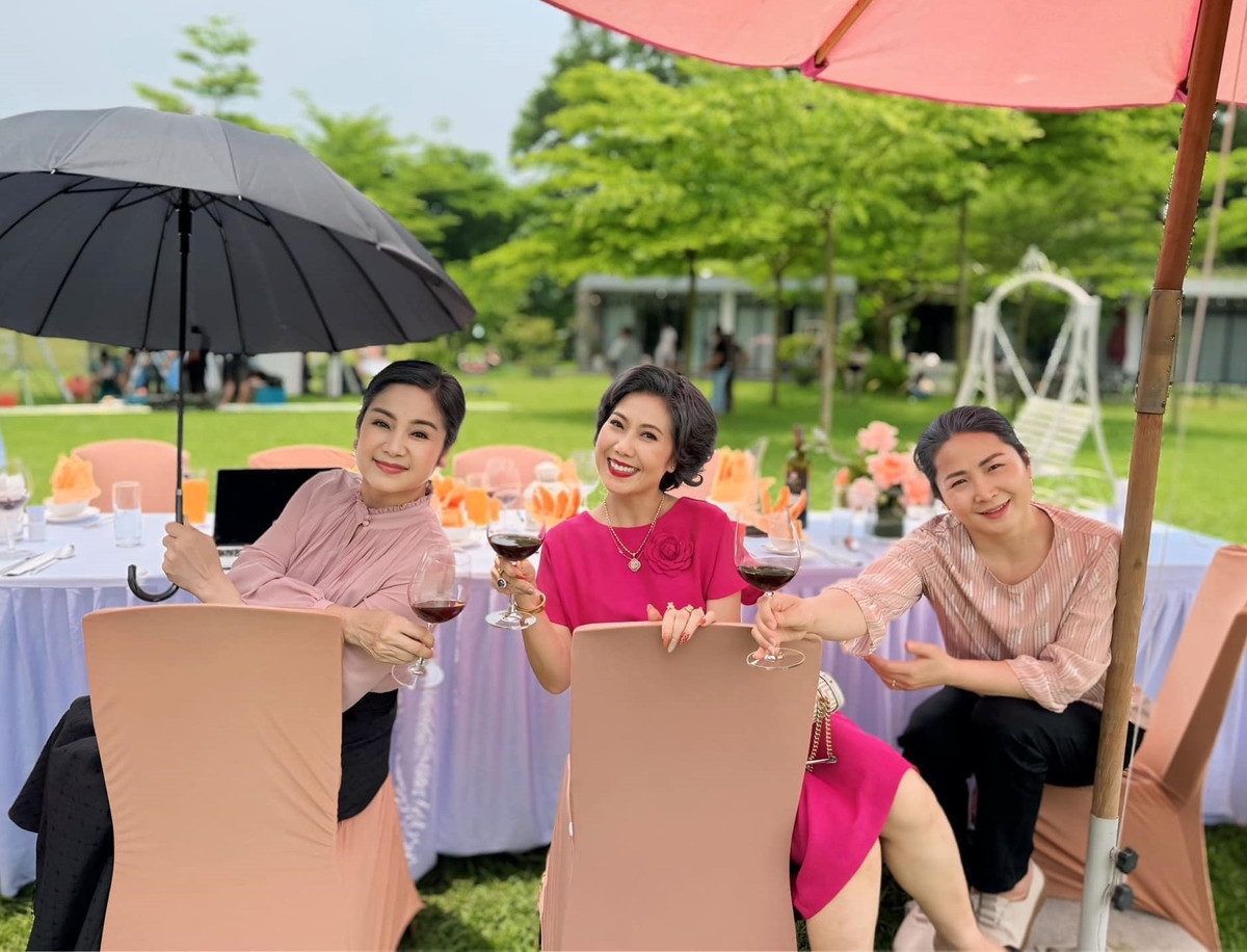 NSND Thu Ha he lo ket phim 'Tram cuu ho trai tim'-Hinh-2