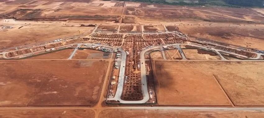 Nha thau san bay Long Thanh tra luong 400 trieu van khong tuyen duoc lao dong