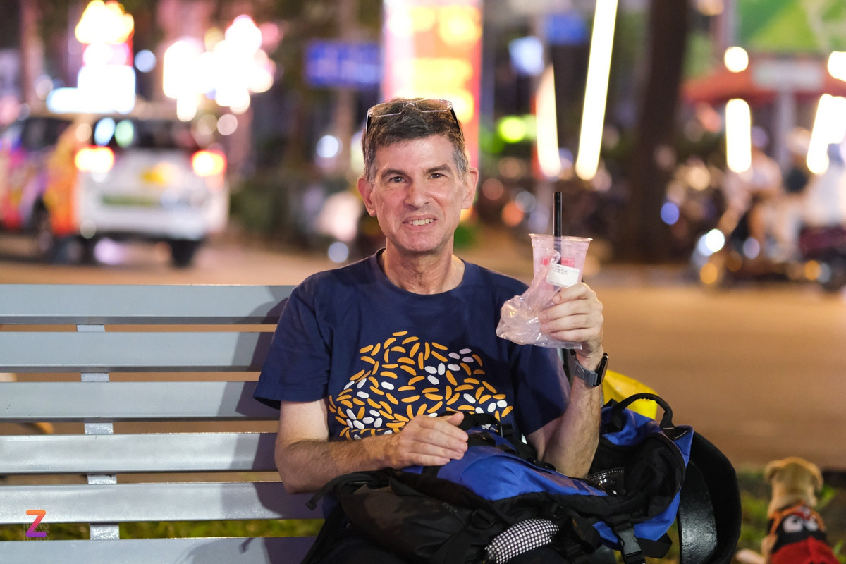 Choi dem tai Bui Vien, Nguyen Hue - du khach da 'chan'-Hinh-4