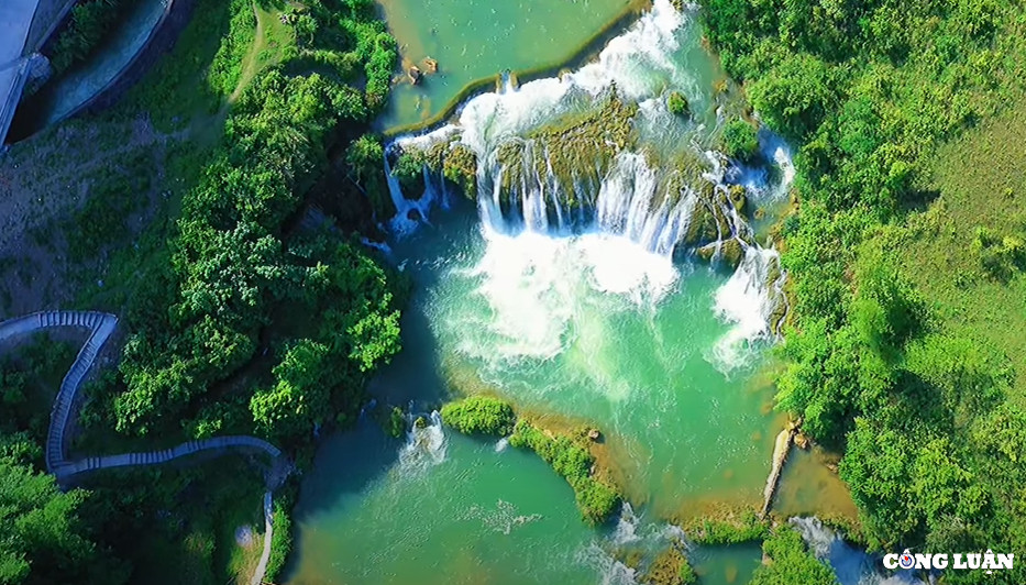 Ve dep tho mong cua thac Co La tai Cao Bang-Hinh-5