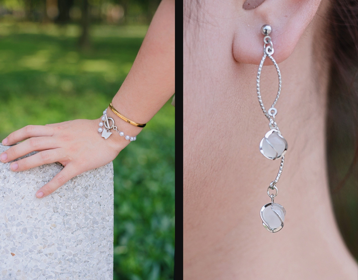 Phu kien thinh hanh nam nay: may anh compact, headhone va kep hoa su-Hinh-19