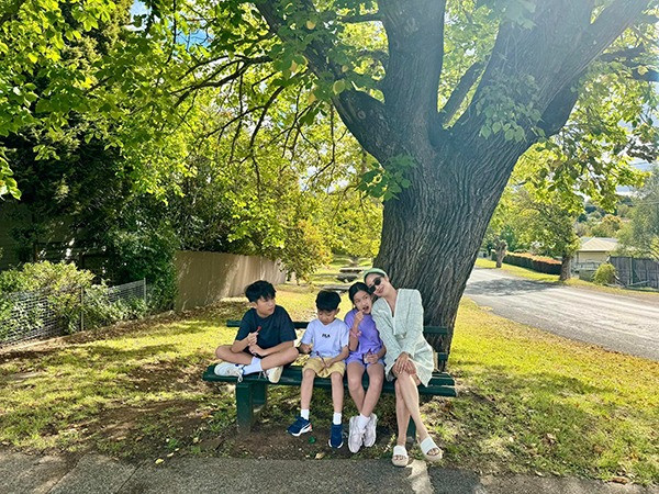 Ốc Thanh Vân khoe cuộc sống ở Úc bình yên bên 3 con nhỏ - Hình 7 Oc Thanh Van khoe cuoc song o Uc binh yen ben 3 con nho-Hinh-7
