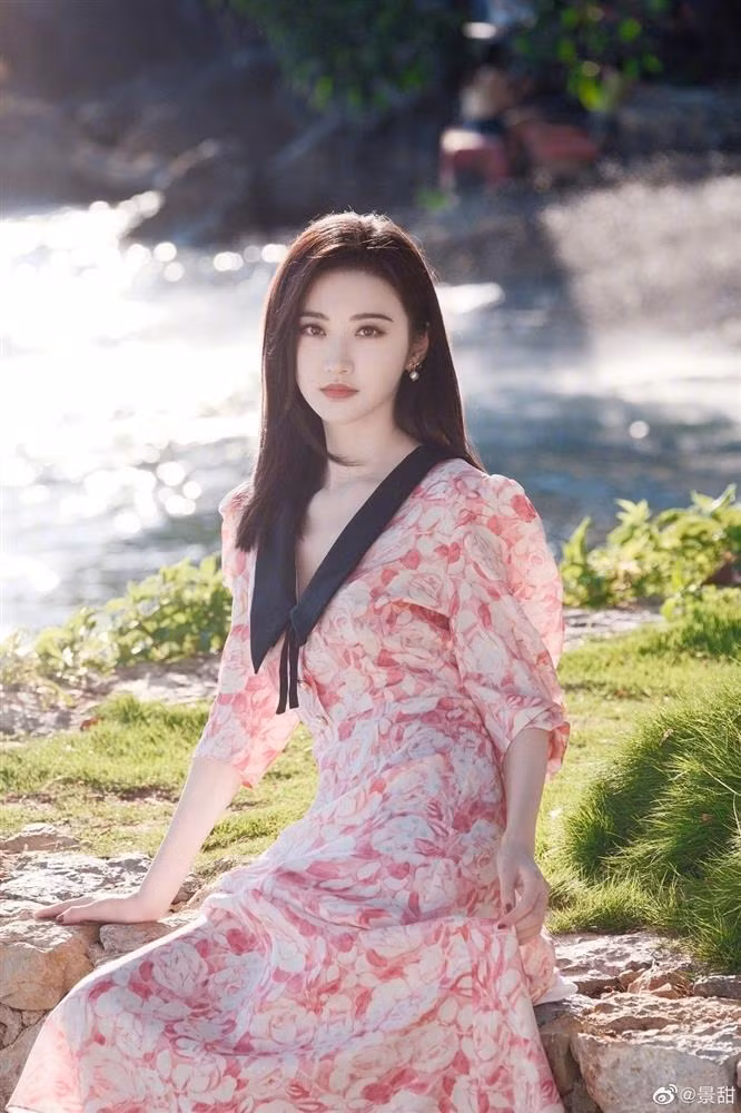 My nhan nao khien Pham Bang Bang, Luu Diec Phi de chung?-Hinh-2