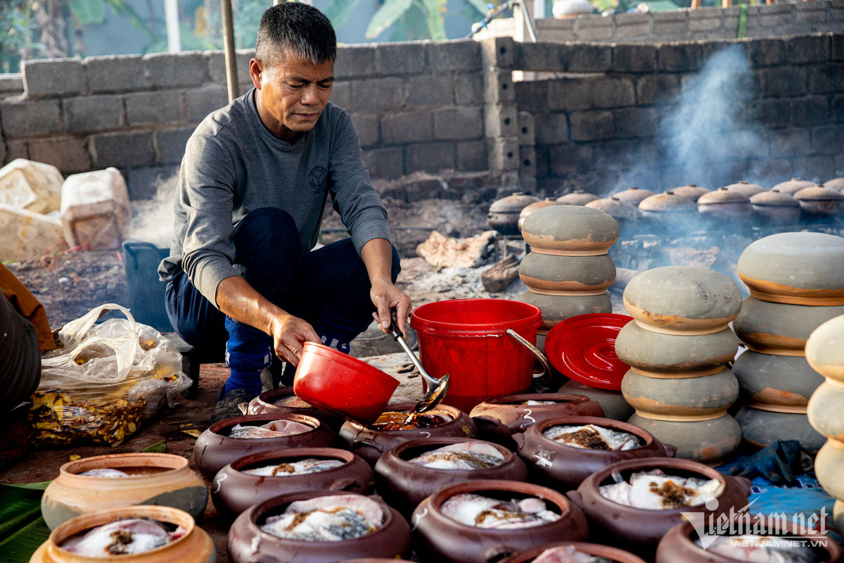 Ban ca kho, nguoi lang Vu Dai kiem tien trieu moi ngay-Hinh-8