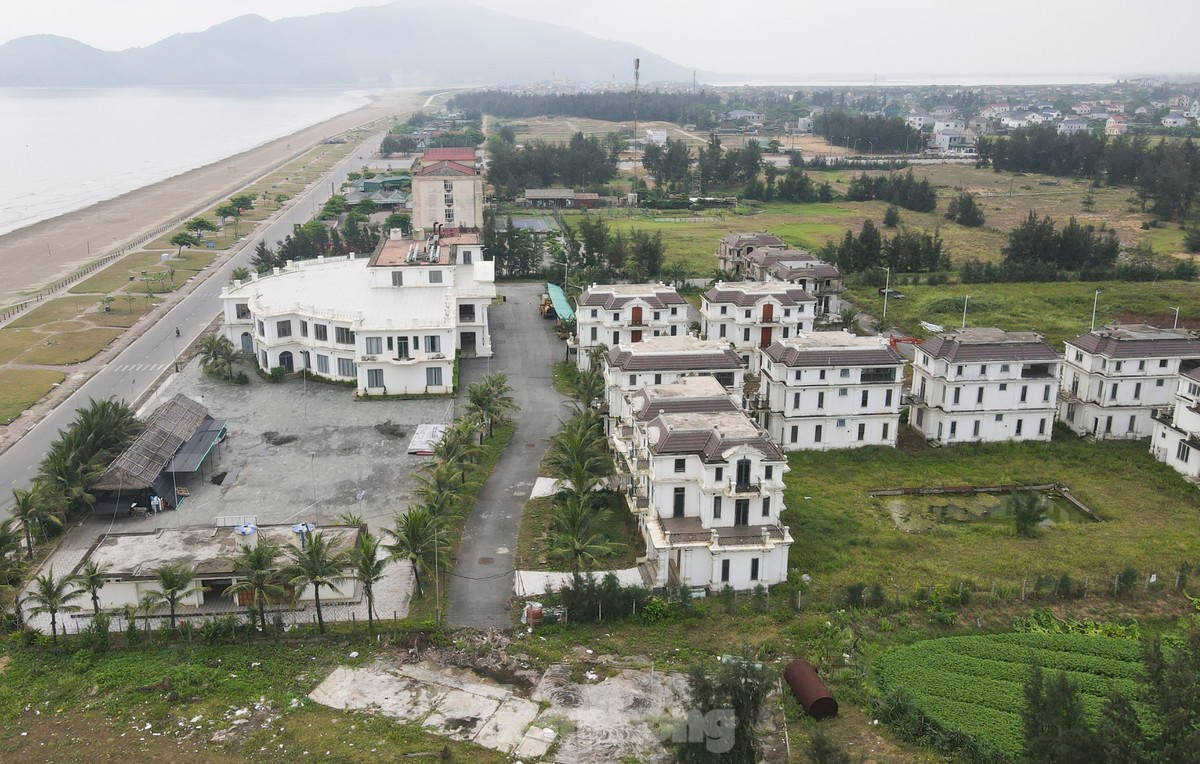 Nhech nhac, ngon ngang du an gan 400 ty bai bien Ha Tinh-Hinh-2