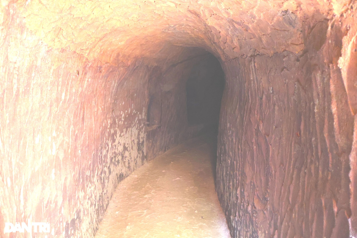 Dia dao giua 2 dong song - ky quan quan su o xu Quang-Hinh-11