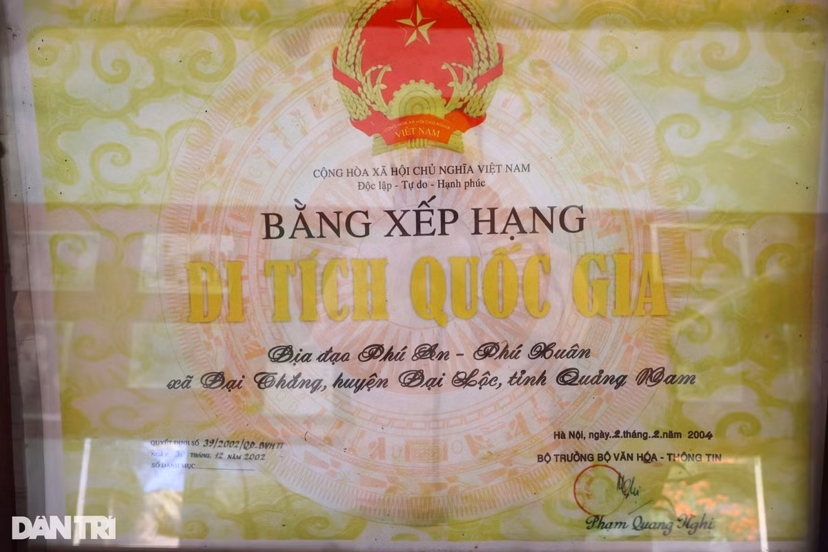 Dia dao giua 2 dong song - ky quan quan su o xu Quang-Hinh-7