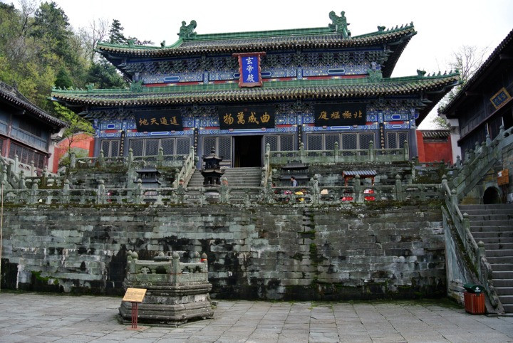 Chua co nui Vo Dang - 'Thanh dia kungfu' trong Karate Kid-Hinh-10