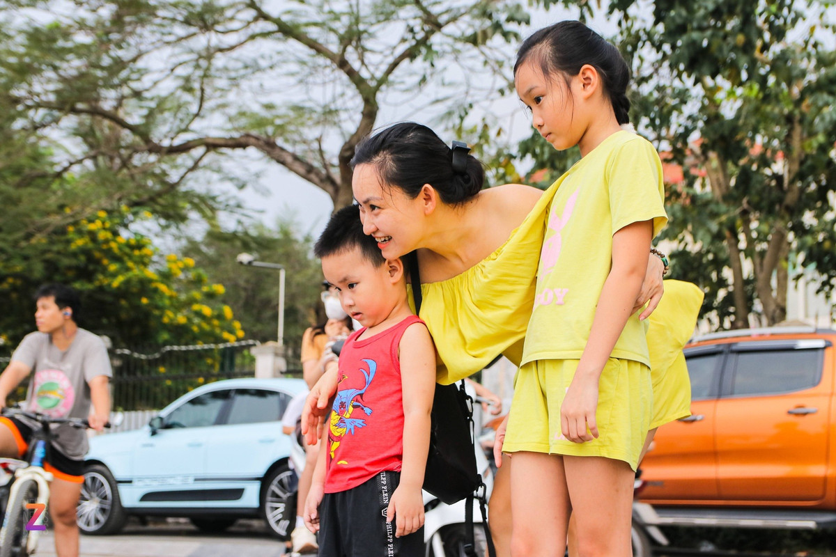 Luot song Ho Tay dau he, trai nghiem kho tin va tuyet voi-Hinh-20