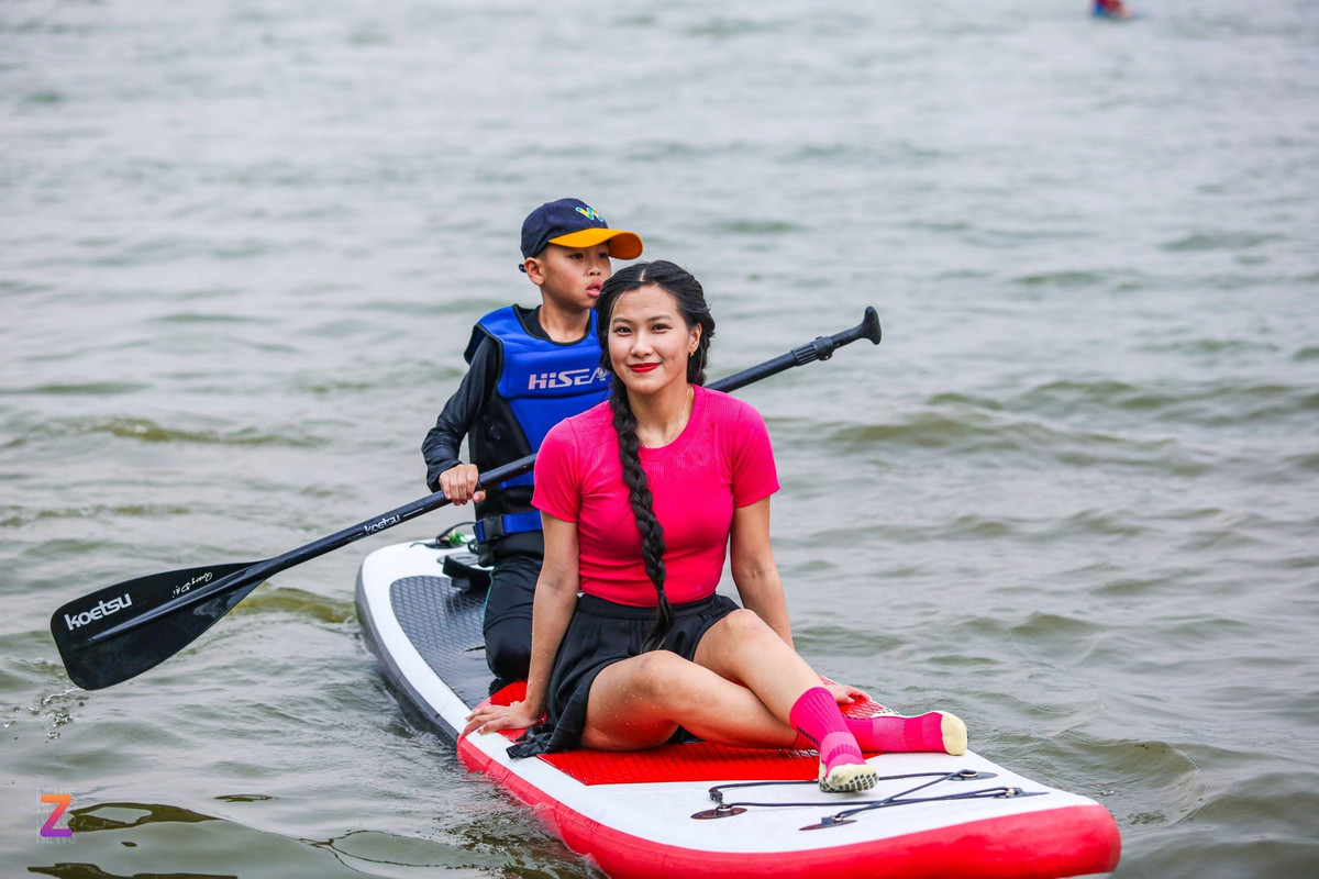 Luot song Ho Tay dau he, trai nghiem kho tin va tuyet voi-Hinh-24