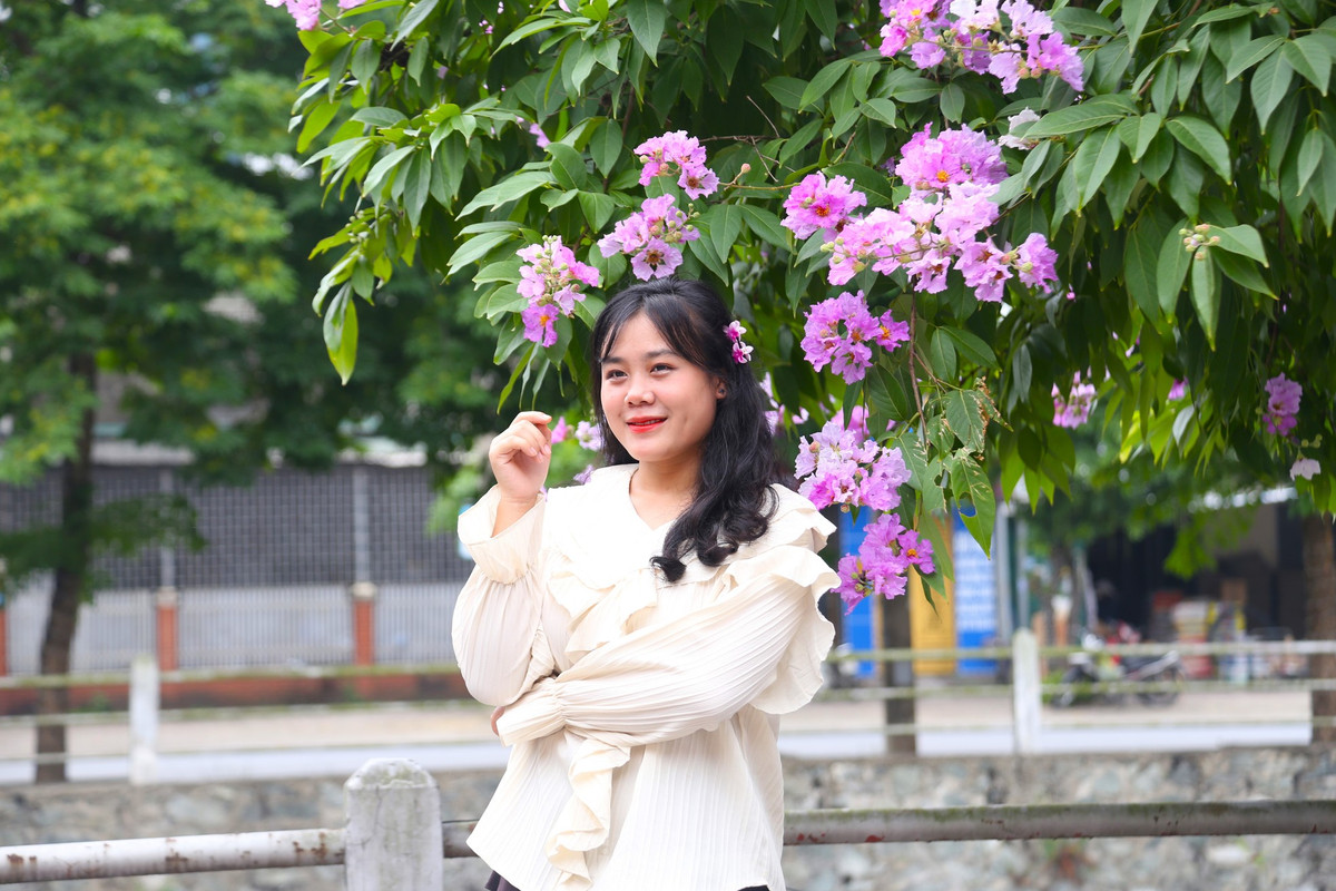 Gioi tre Vinh tha dang trong con duong ngap tran sac tim-Hinh-6