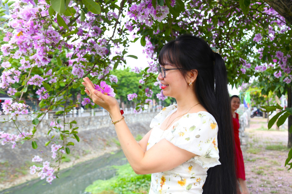 Gioi tre Vinh tha dang trong con duong ngap tran sac tim-Hinh-7