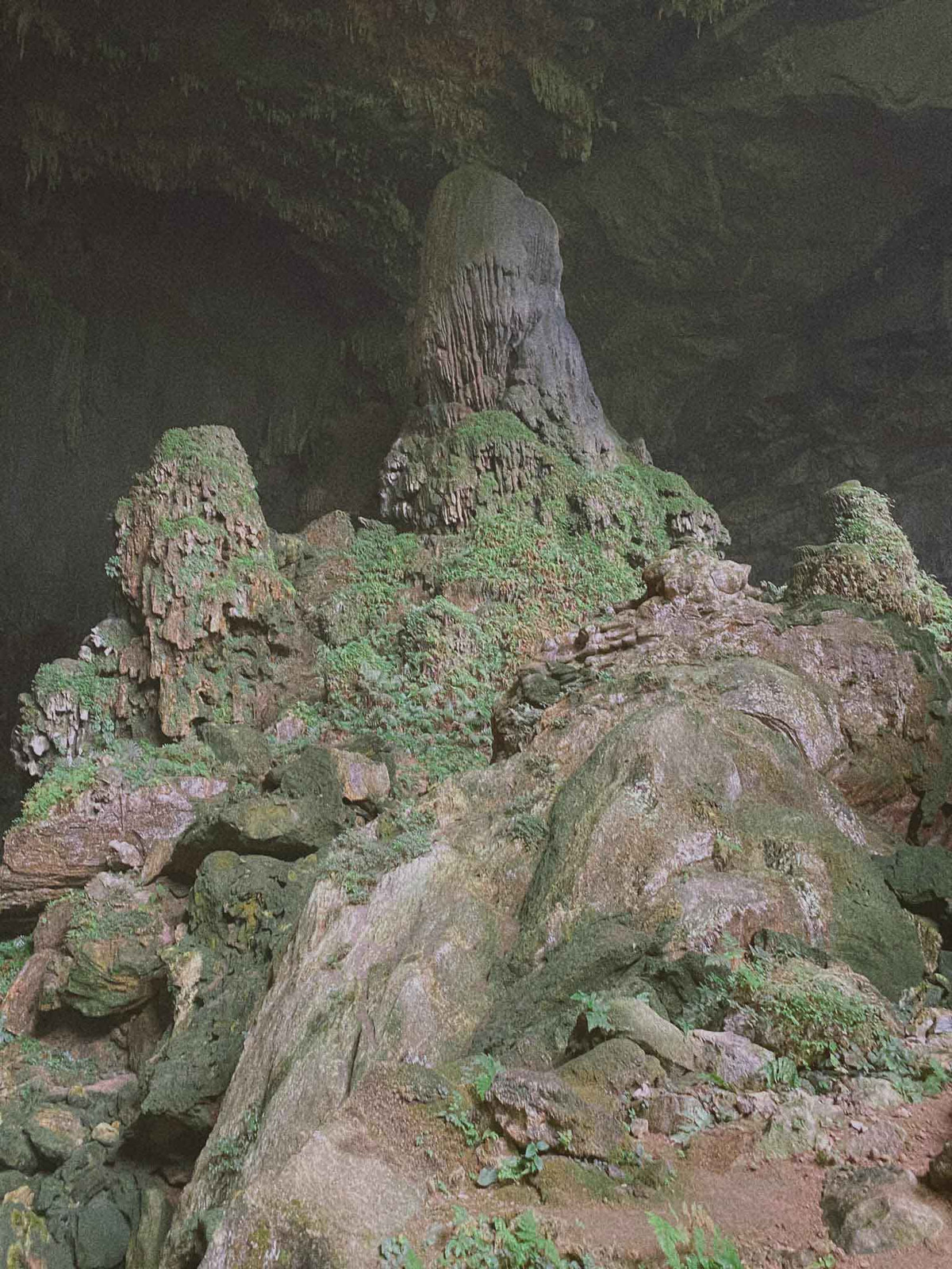 Hang Kho Muong hoang so o mien nui Thanh Hoa co gi?-Hinh-7