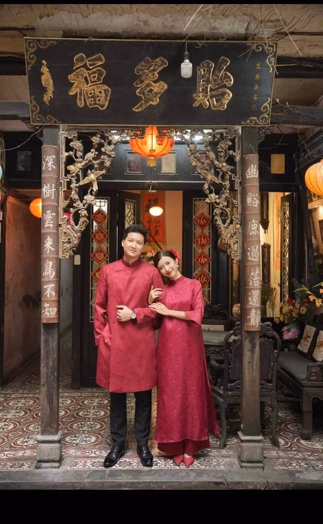 Gia the cua me chong Ngoc Huyen “Thuong ngay nang ve”