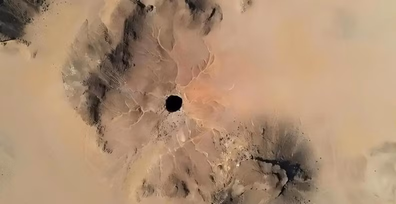 He lo “the gioi moi” duoi day Gieng dia nguc sau 112m-Hinh-2