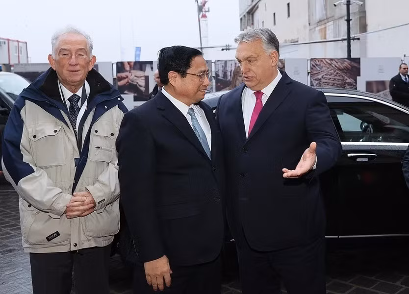 Thu tuong Pham Minh Chinh hoi dam voi Thu tuong Hungary Viktor Orban